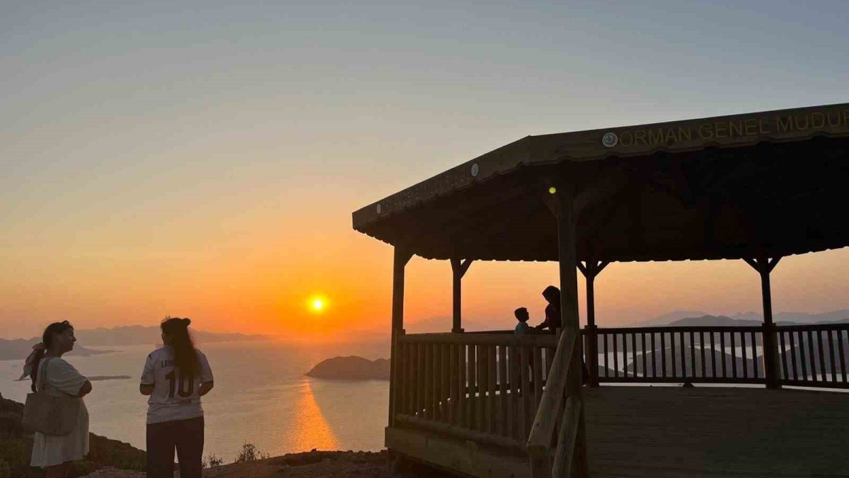 Oraya uğramadan dönen pişman olur! Marmaris'in saklı cennetine yeni gözlem noktası: Zirve Seyir Terası