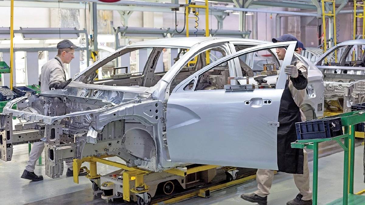 Otomotiv devinden radikal karar! ‘Maliyet düşürme programı’ başlıyor, 450 kişiyi işinden çıkarıyor