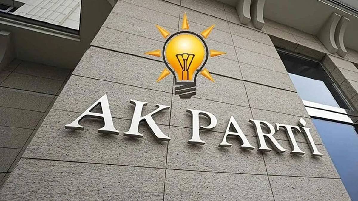 AK Parti’de istifalar devam ediyor: Üç gün içinde sekiz il başkanı görevden ayrıldı