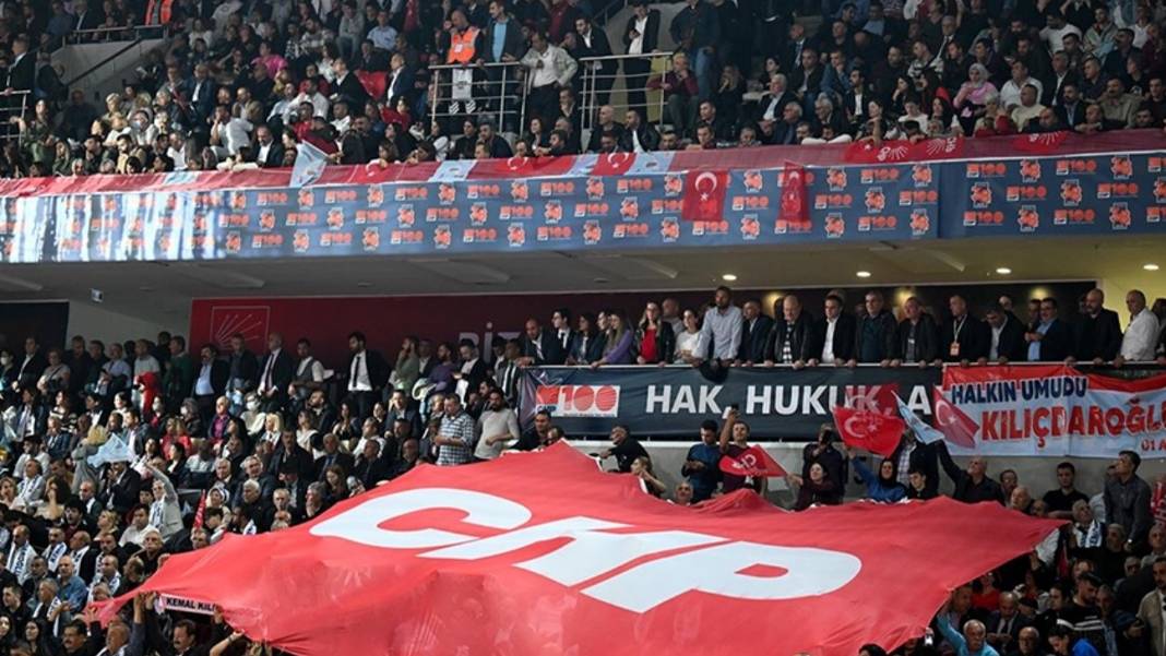 CHP Olağanüstü Kurultay'ı bugün