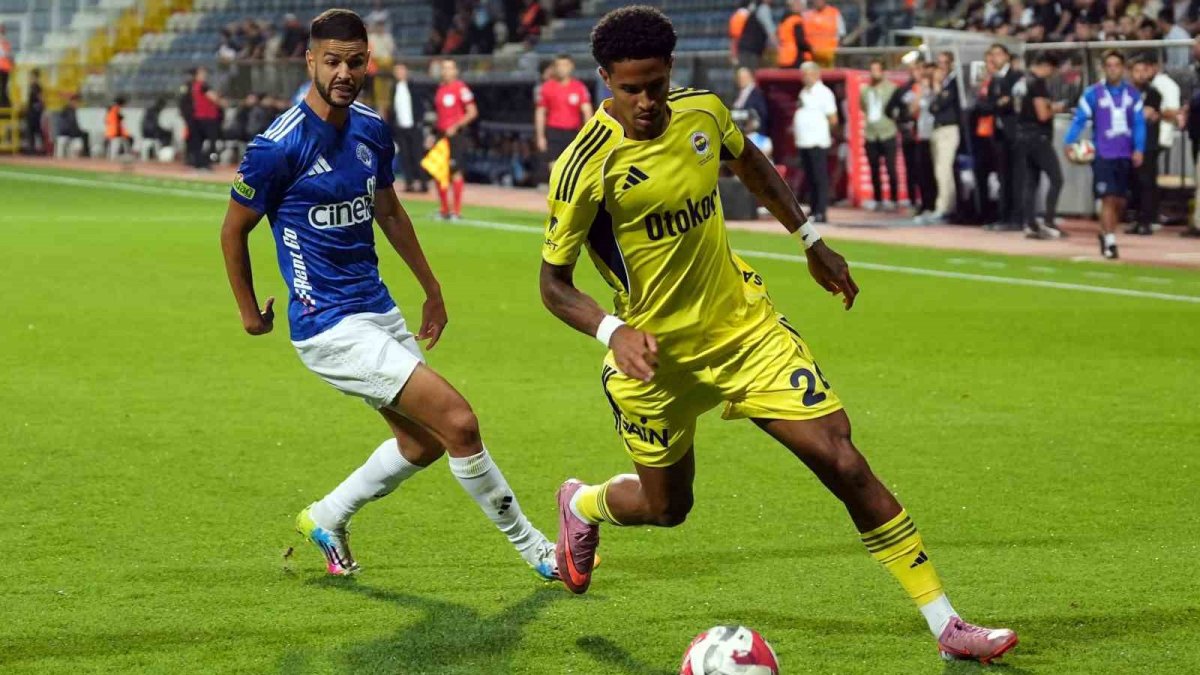 Fenerbahçe, Paşa'ya takıldı: Sarı-lacivertliler, deplasmanda Kasımpaşa ile 1-1 berabere kaldı