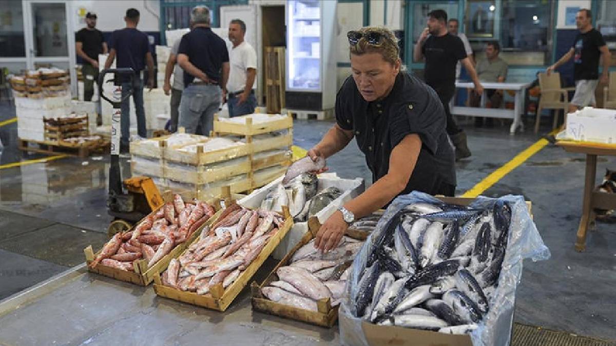 Babasından öğrendi, halin tek kadın tüccarı oldu! Kadın eliyle yaratılan fark: Hanımağa lakabını hak ediyor