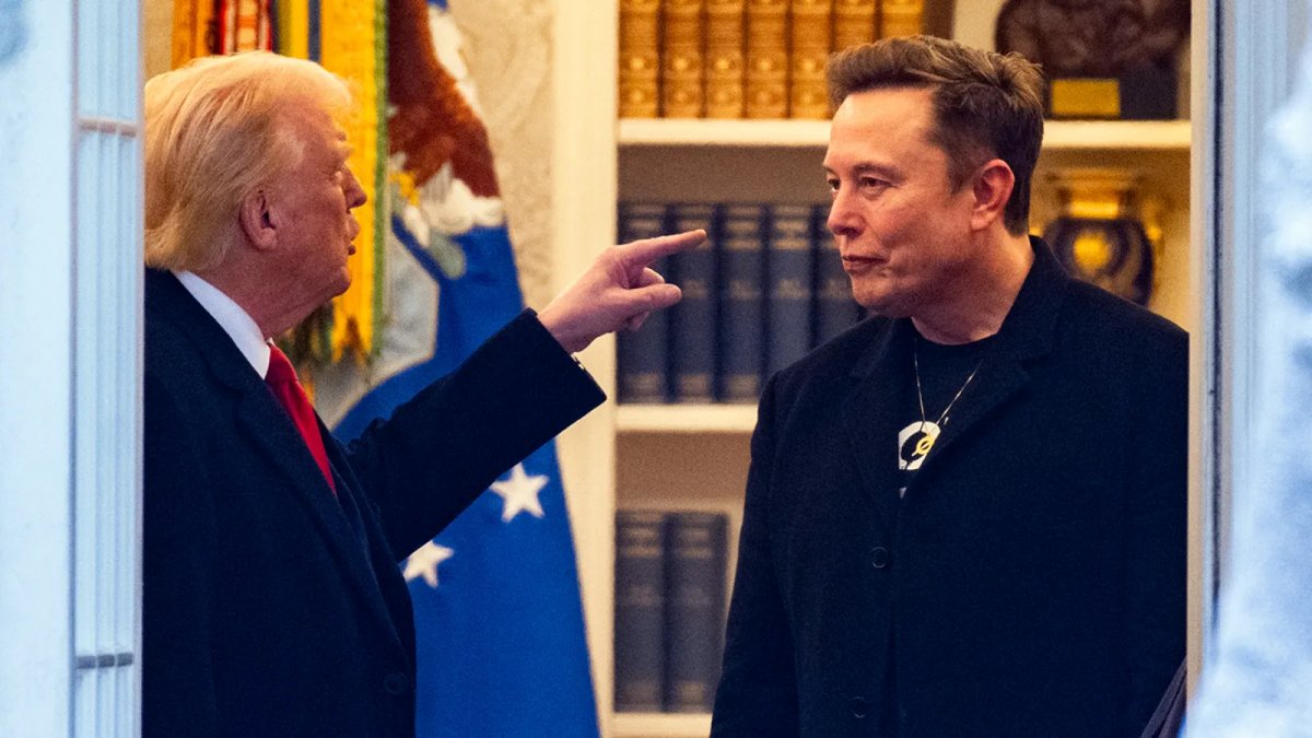 Trump ve Musk, Charlie Kirk’ün anma töreninde yan yana