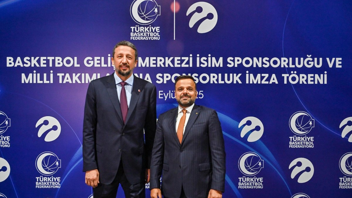 Turkcell’den Türk sporuna dev bir destek daha: 5 yıl süreyle Basketbol Gelişim Merkezi isim ve Milli Takımlar Ana Sponsoru