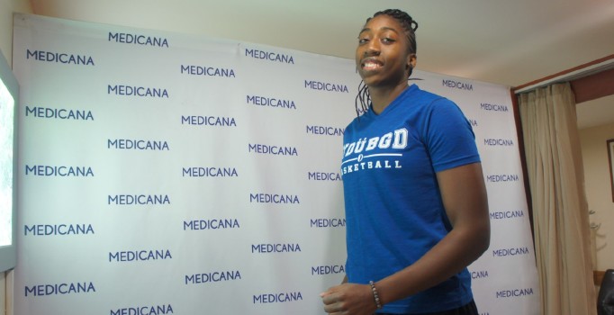 Kuanitra Holingsvorth sağlık kontrolünden geçti