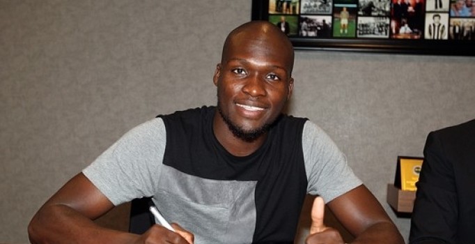 Fenerbahçe'de Moussa Sow'un lisansında son dakika gelişmesi