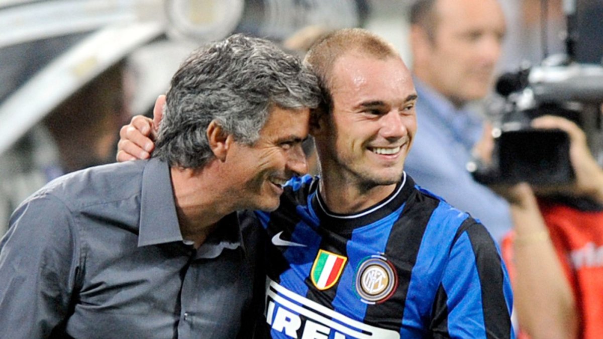 Eski Galatasaraylı Sneijder'den, Mourinho hakkında olay sözler: Akıllıca değil bu çok yazık