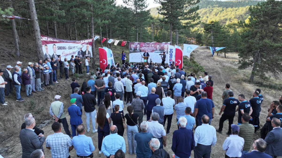 Yılların hayali gerçek oldu: Gördes-Sındırgı yolu asfaltlandı