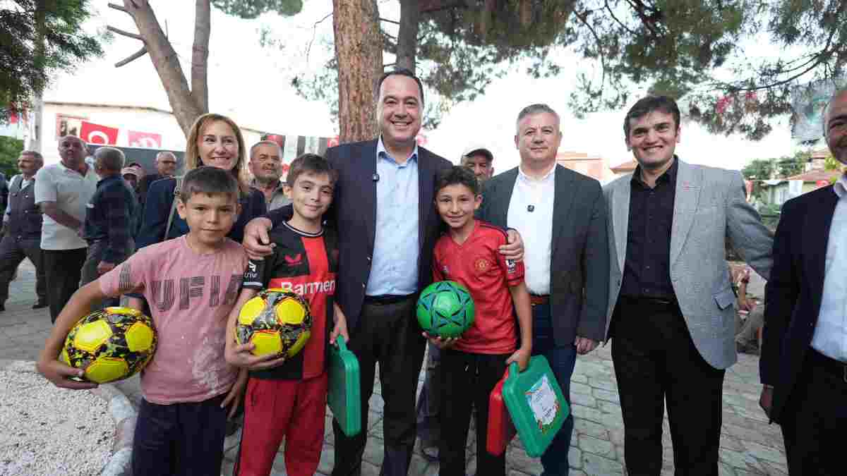 Gördes’te toplu açılış coşkusu