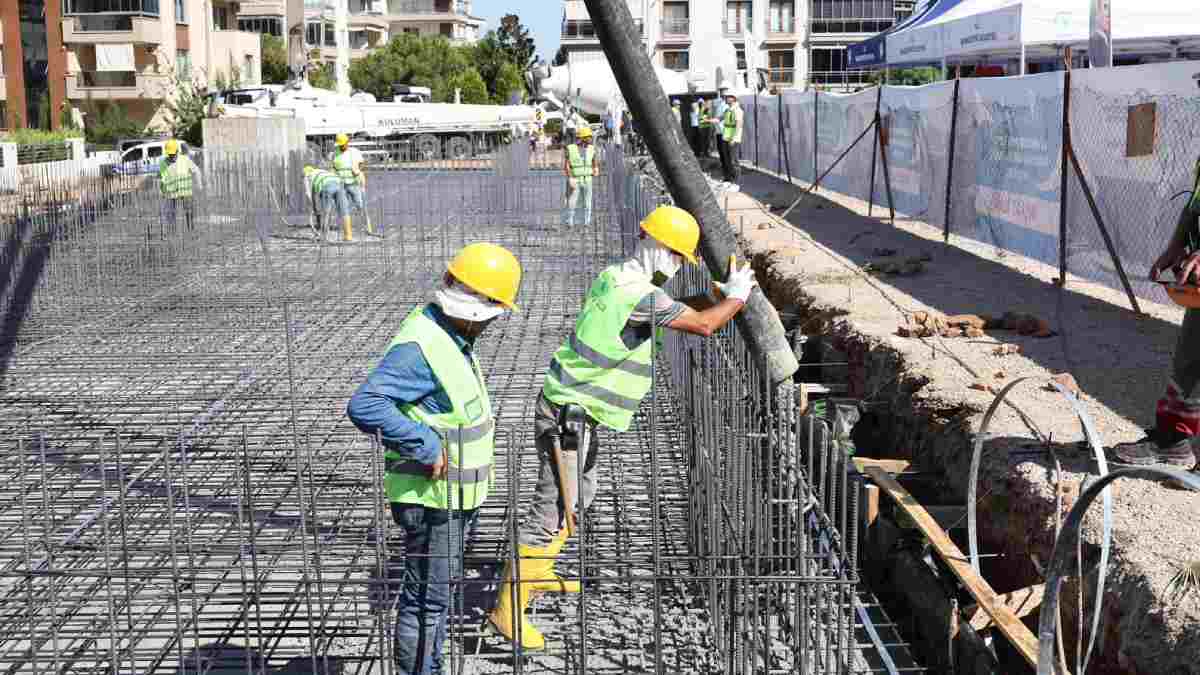 Faik Kaplan Kütüphanesi ve Kitap Kafe’nin temeli atıldı