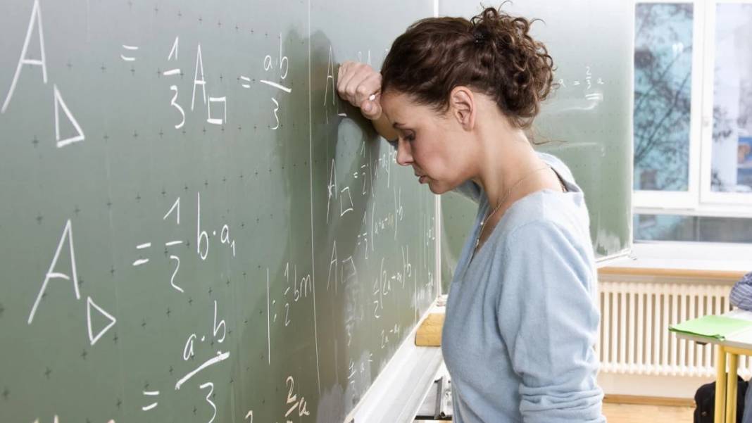 Eğitimde kara tablo: Öğretmenlerin yüzde 75'i umutsuz, yüzde 98'i 'İtibar kalmadı' diyor