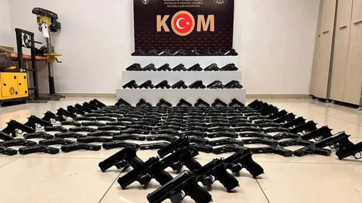 81 ilde ruhsatsız silah operasyonu