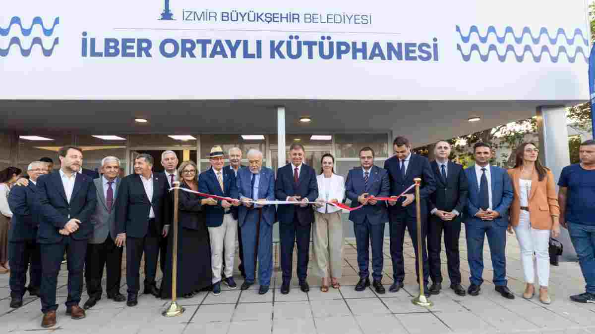 Prof. Dr. İlber Ortaylı kendi adını taşıyan kütüphaneyi açtı