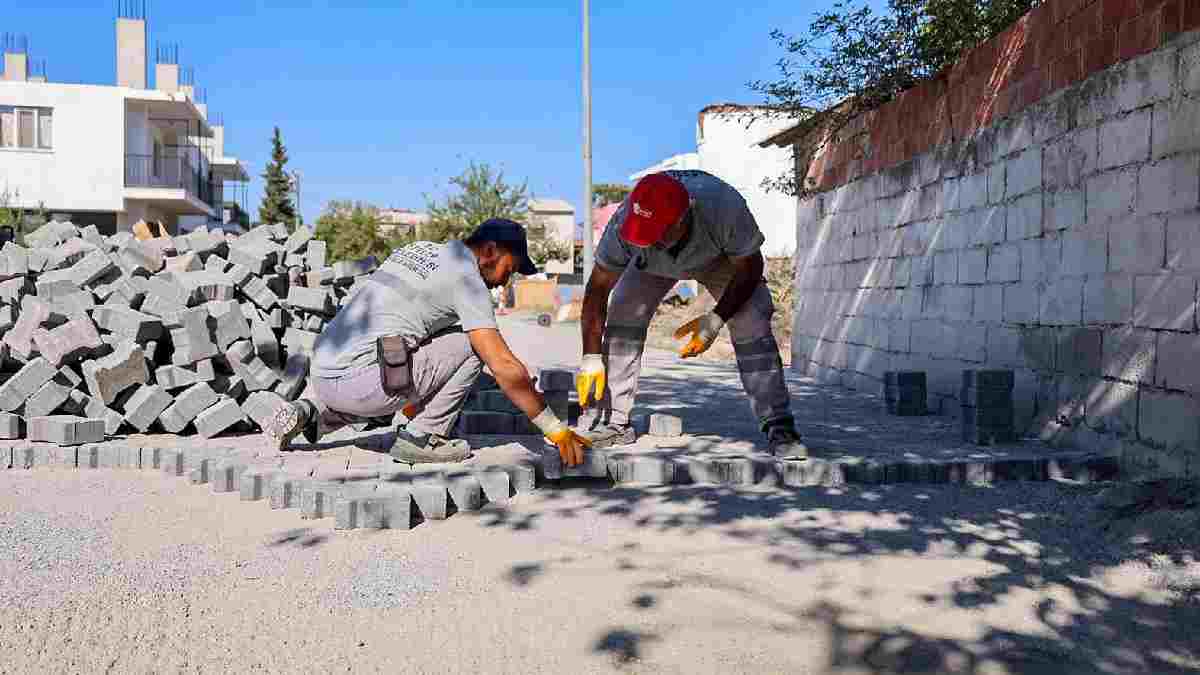 Başkan Yetişkin: “Efeler’in her mahallesine modern yollar kazandırıyoruz”