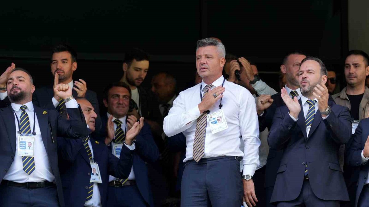 Fenerbahçe’de Sadettin Saran dönemi resmen başladı: Yeni yönetim mazbatasını aldı