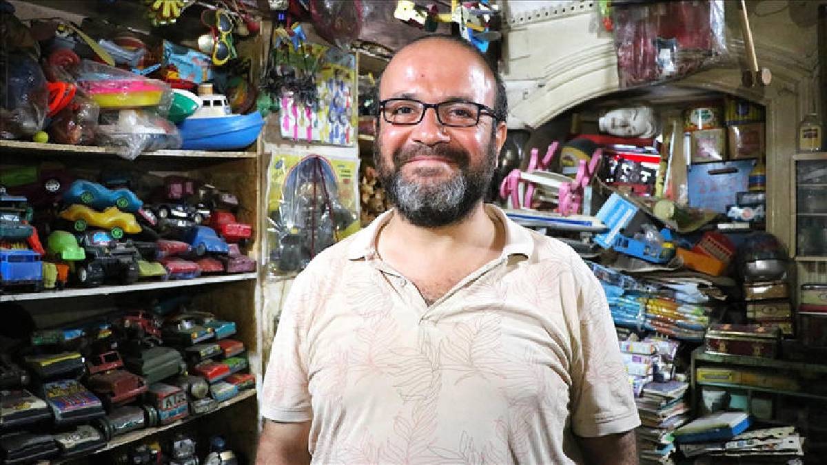 Çocukken ailesi almaya başladı, o yıllarca biriktirdi! Merakı müzeye dönüştü: 10.000’den fazla parçası var!