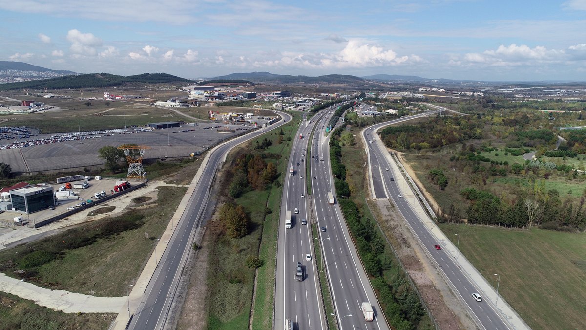 Milyonlarca sürücüyü ilgilendiriyor! TEM Otoyolu'nun o kesimi yarın sabahtan itibaren istanbul yönüne kapanıyor!