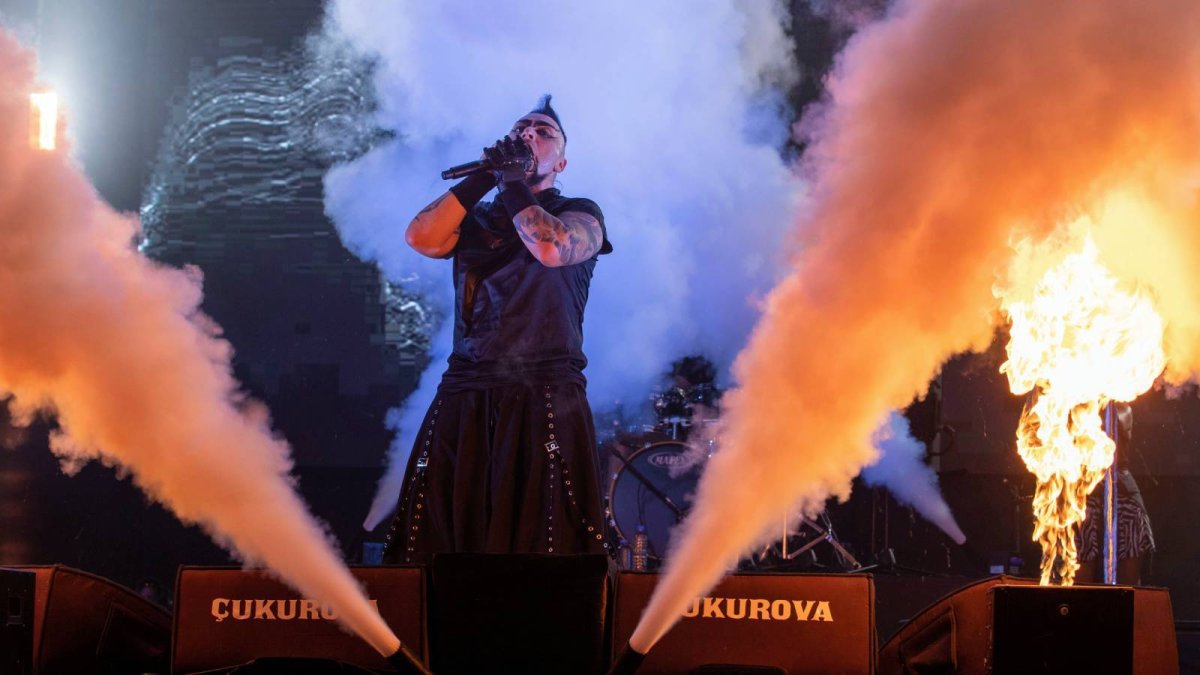 Hayko Cepkin'in Kayseri ve Diyarbakır konserleri iptal edildi