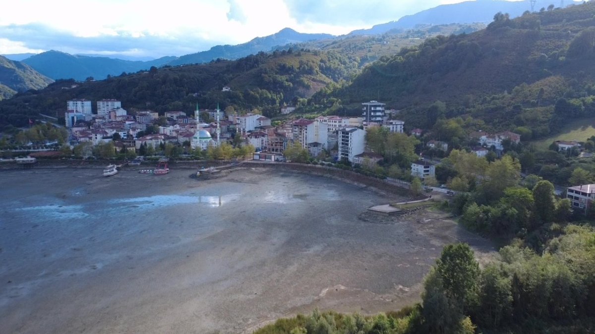 Ayvacık Kaymakamlığı'ndan hayati uyarı: Barajdaki çekilme ölümcül bir tuzak oluşturdu, o alana girmek yasak!