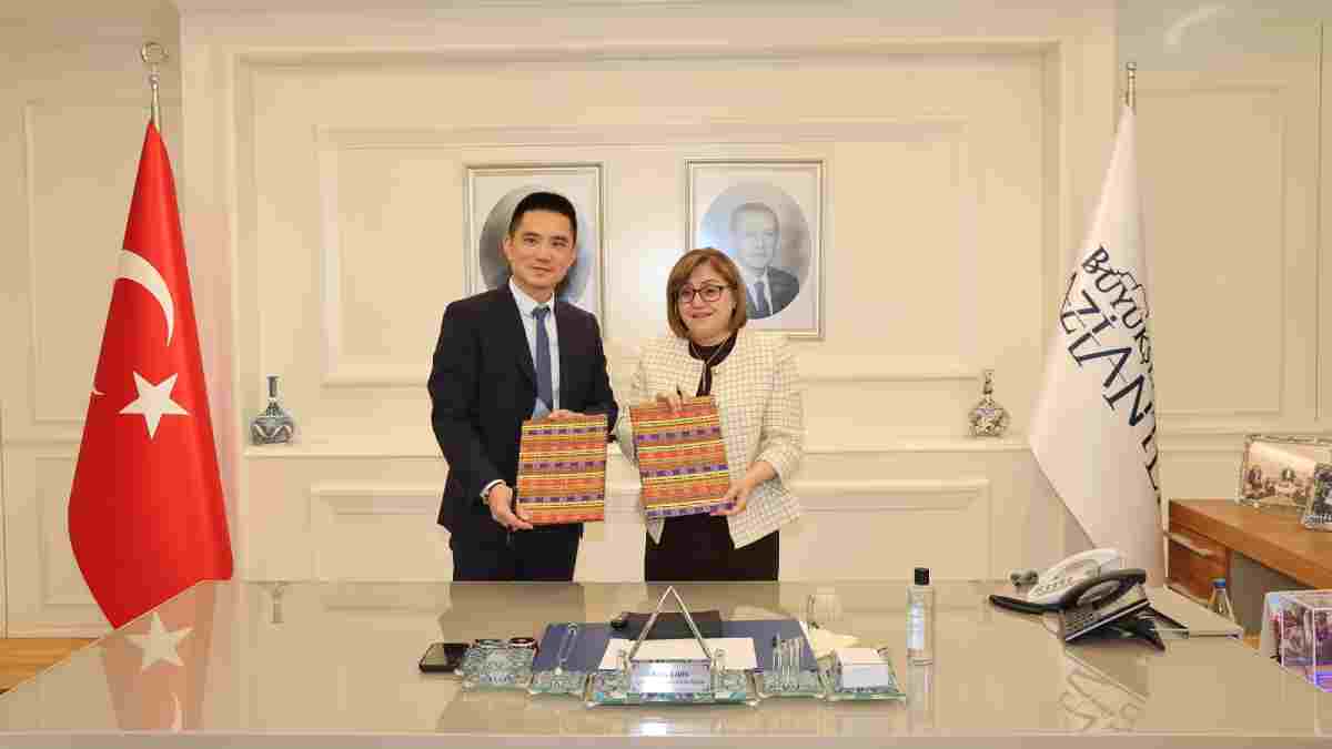 Gaziantep Büyükşehir ile Huaweı arasında akıllı şehircilik alanında iyi niyet protokolü imzalandı