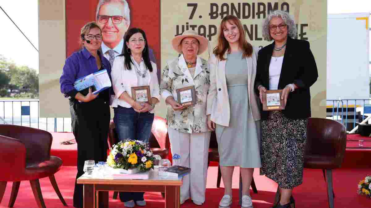 Bandırma Kitap Günleri 6. gününde dolu dolu geçti