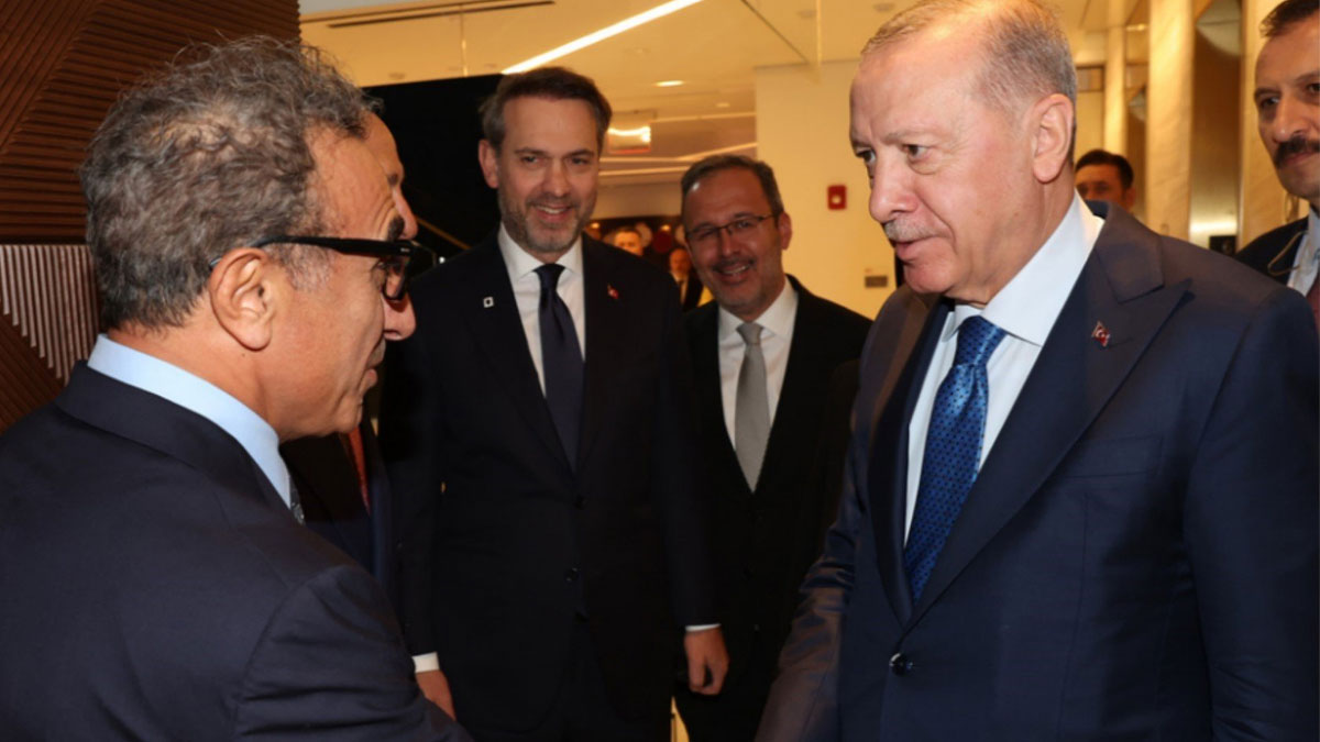 Erdoğan, ABD'de Fenerbahçe'nin yeni sponsoru Hamdi Ulukaya ile görüştü