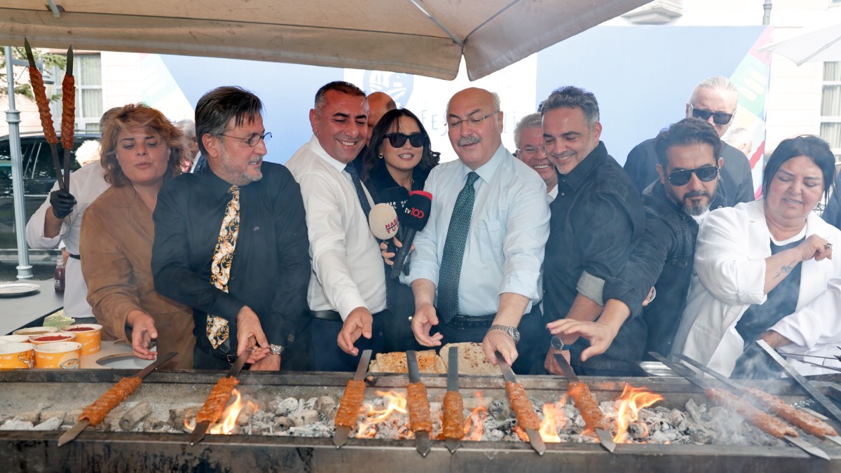 9'uncu Uluslararası Adana Lezzet Festivali’nin lansmanı İstanbul Feriye’de gerçekleştirildi