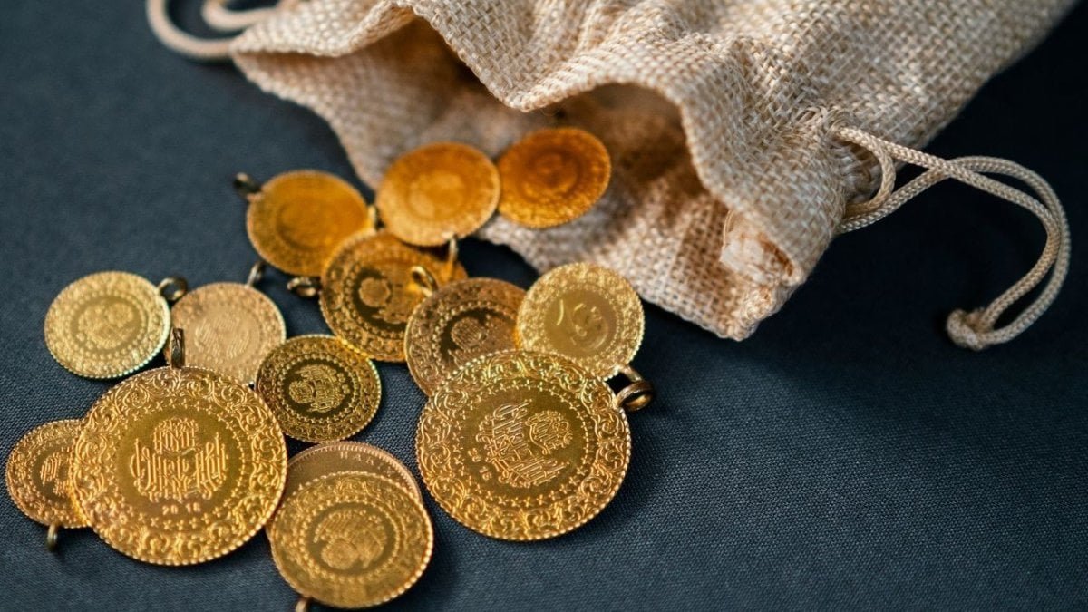 Tasarruf eğilimi belli oldu: Türk halkı bankadan çok altına güveniyor