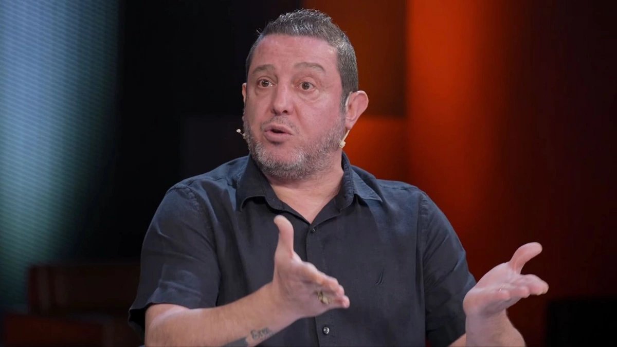 Eski milli futbolcu Nihat Kahveci’den Galatasaray’a çarpıcı uyarı: Bir gün şok olacaklar