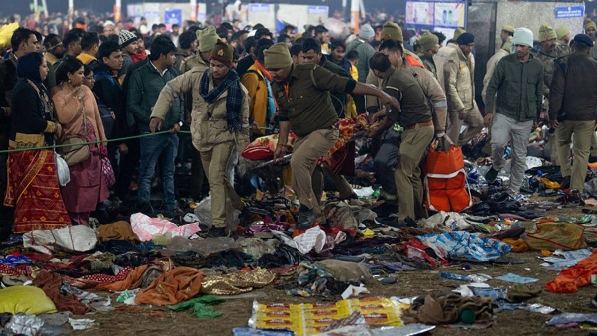 Hindistan’da miting izdihamı: 38 kişi öldü