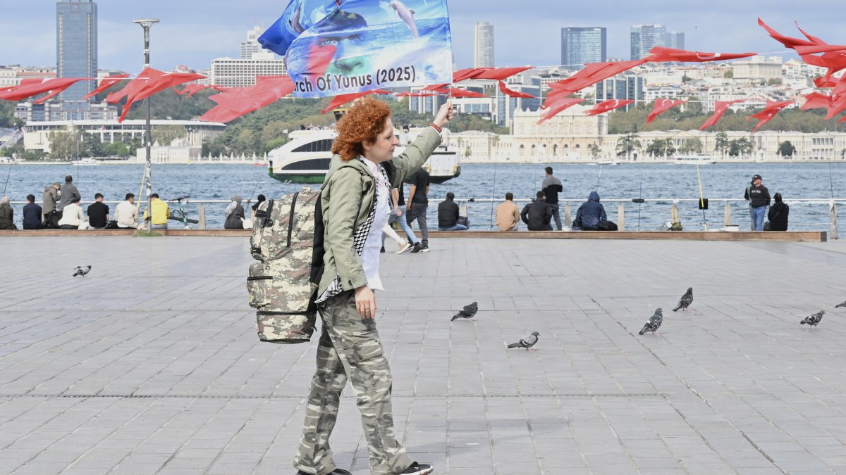 İranlı öğrenci Gazze için İstanbul’dan Kudüs’e yürüyor: 'March of Yunus'