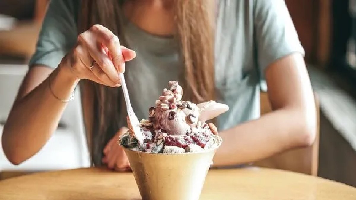 Herkes inanıyor, doğrusunu kimse bilmiyor! İşte dondurma hakkında doğru bilinen yanlışlar