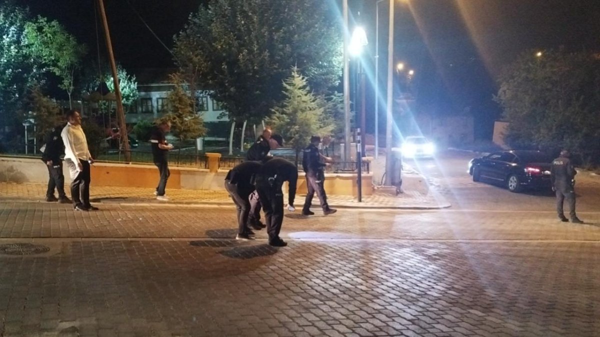 Tokat'ta motosiklet sürücüsü vuruldu: Sırtına yorgun mermi isabet etti