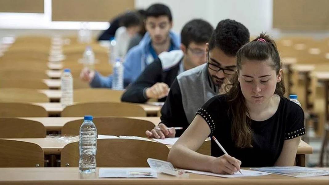Üniversite adayları için ek yerleştirmede yarın son gün