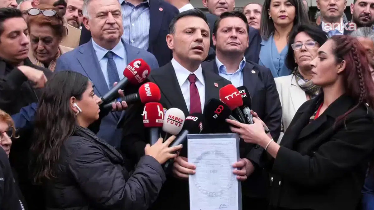 Mazbatasını alan Özgür Çelik'ten açıklama: Ben örgütün iradesiyle geldim, örgütün iradesiyle giderim