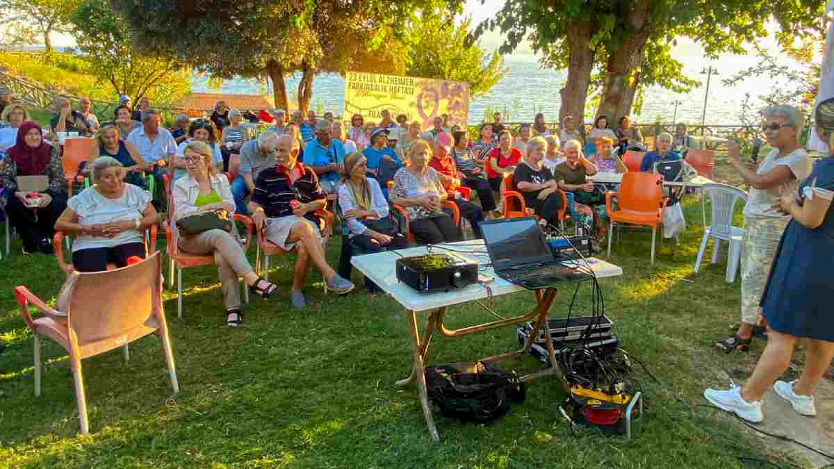 Muratpaşa’dan Alzheimer farkındalık çalışması