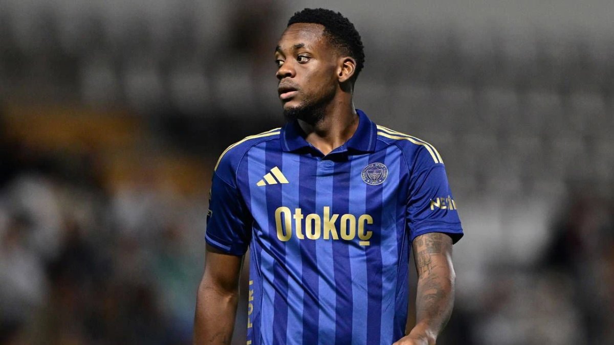 Serdar Ali Çelikler'den Fenerbahçeli Jhon Duran hakkında şok iddia: Sakatlığı bitti ama oynamıyor