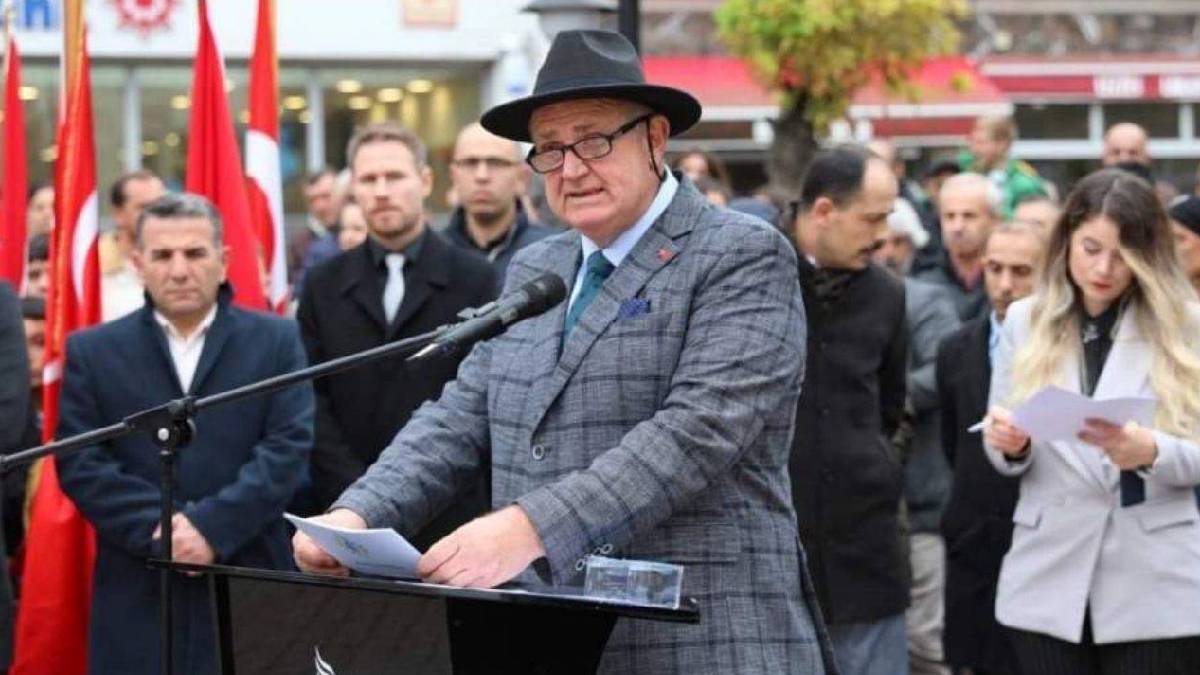 Hayrabolu Belediye Başkanı Tuncer Başoğlu, CHP'den istifa etti