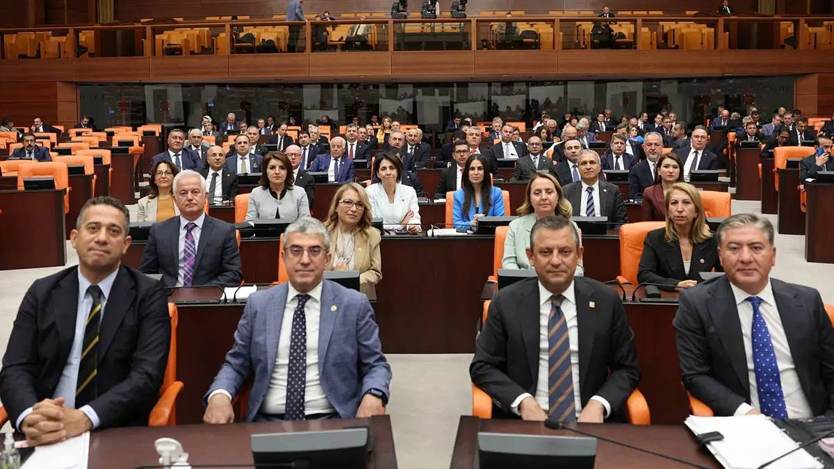 CHP'li vekiller Bolu'da kampa giriyor
