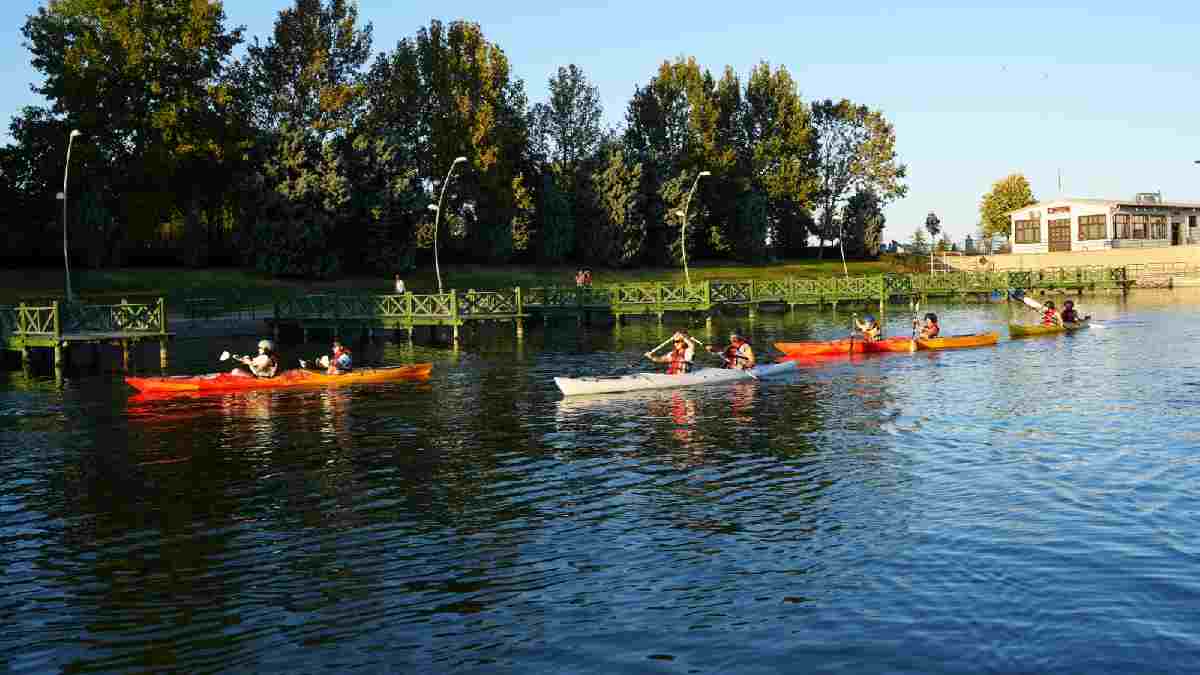 Denizi olmayan şehirde deniz kanosu keyfi başladı