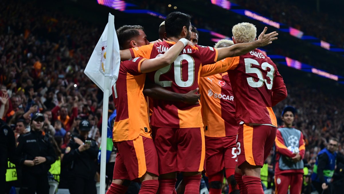 Aslan'dan tarihi zafer: Galatasaray, Liverpool'u yenerek Şampiyonlar Ligi'ndeki ilk galibiyetini aldı