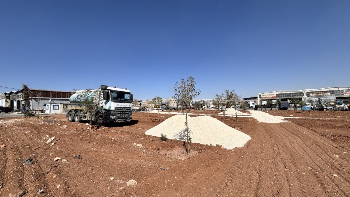 Sanayinin griliğine yeşil mola: Eyyübiye'de esnafın talebi üzerine dev park yapılıyor!