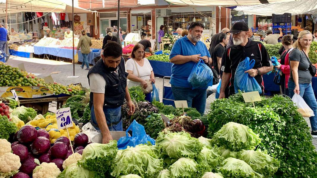 Pazarda fiyat dengesi şaştı: Gıda enflasyonunda son altı ayın zirvesi