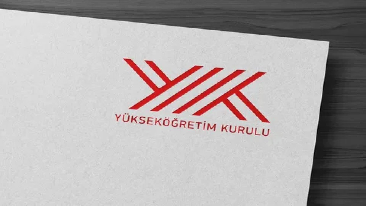 Üniversiteyi 3 yılda bitirmek için yeni düzenleme geliyor