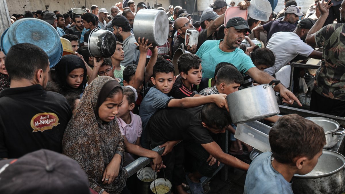 Gazze'de açlık krizinde ölümler 455’e yükseldi