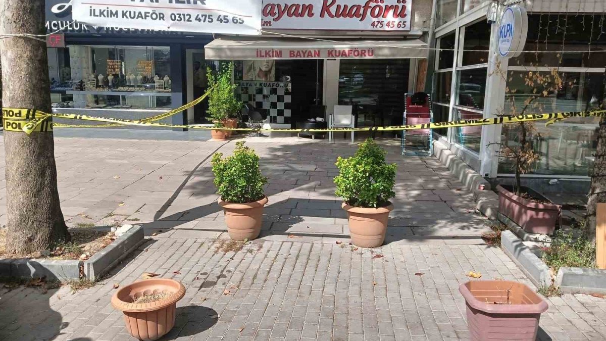 Ankara'da kadın kuaförüne pompalı tüfekle saldırı