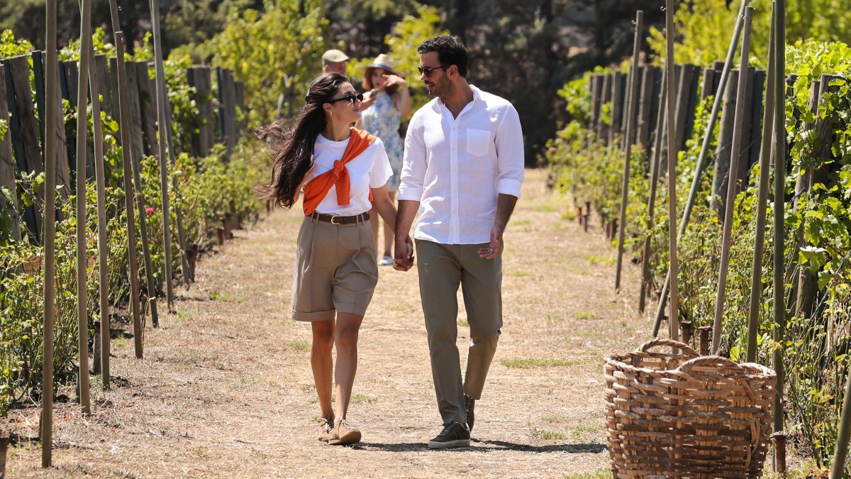 Hande Erçel ve Barış Arduç'lu Aşk ve Gözyaşı'nda şok gelişme: Dizi zirvedeyken değiştirme kararı alındı!