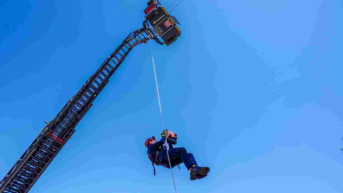İtfaiye Haftası çeşitli etkinliklerle kutlandı