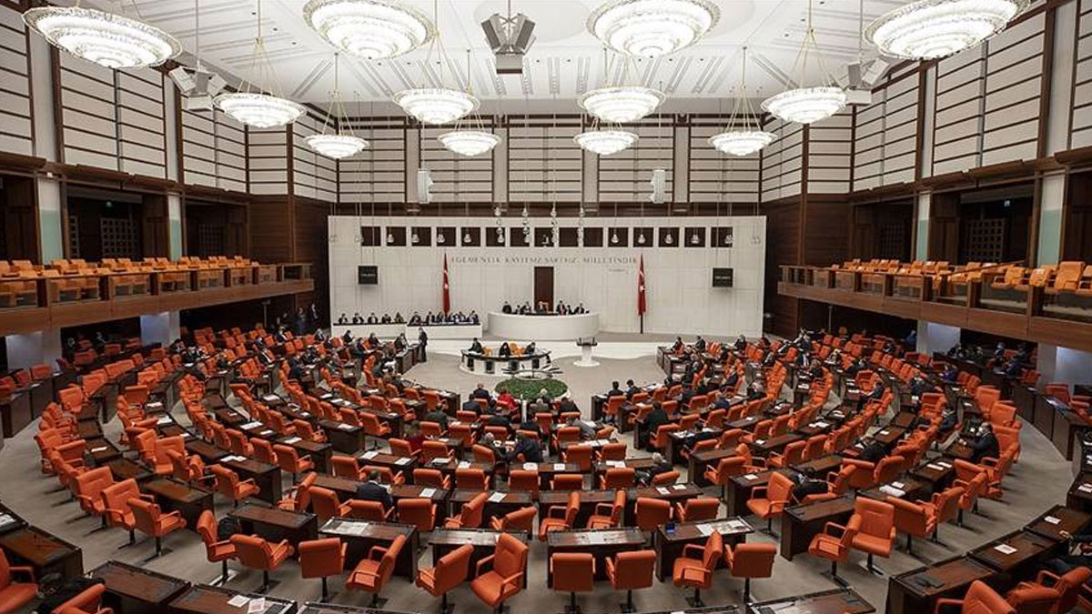 TBMM Genel Kurulu'nda muhalefet partilerinin grup önerileri kabul edilmedi