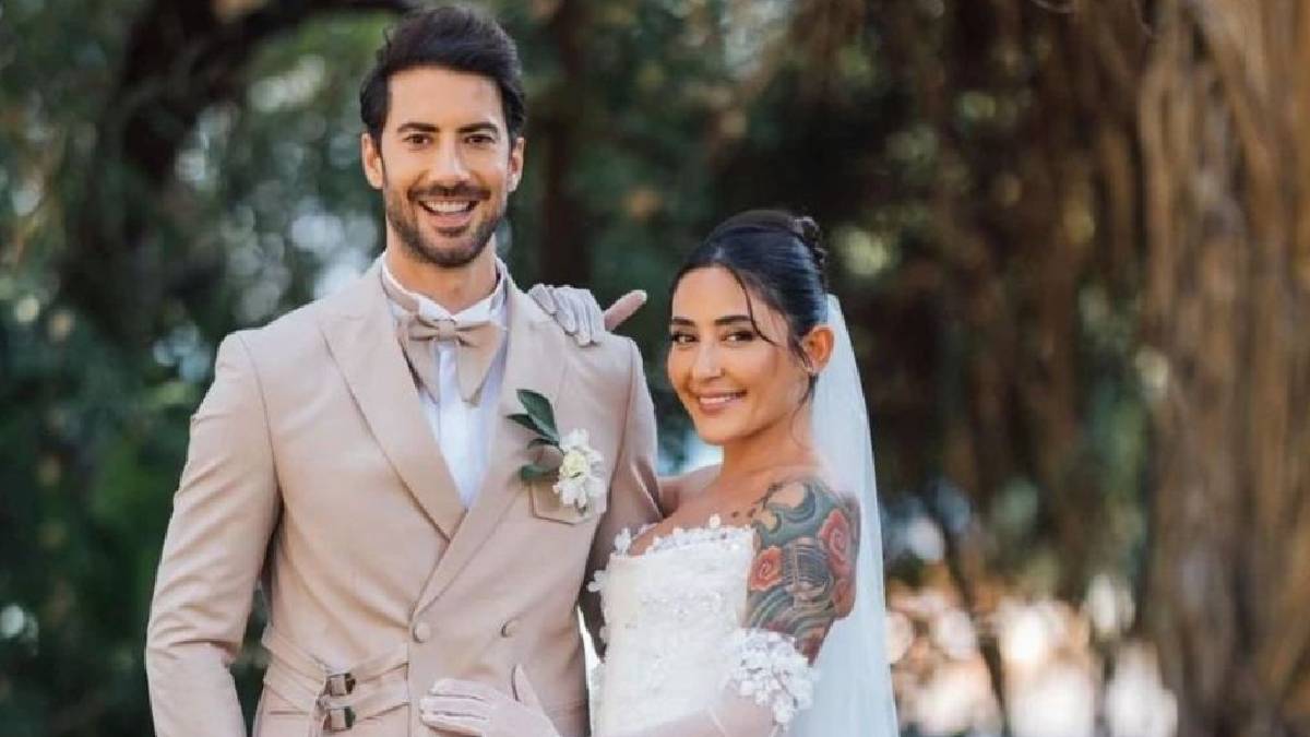 Mosso ve Sağdıç yollarını ayırdı: İki yıllık evlilik bitti